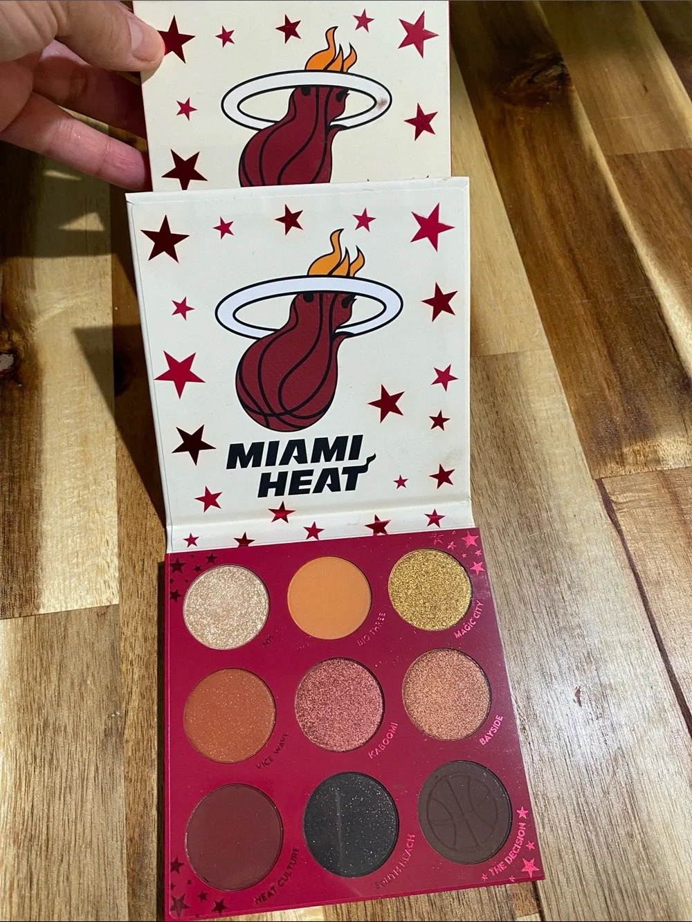 Colour Pop Miami heat pallette. brand new in box